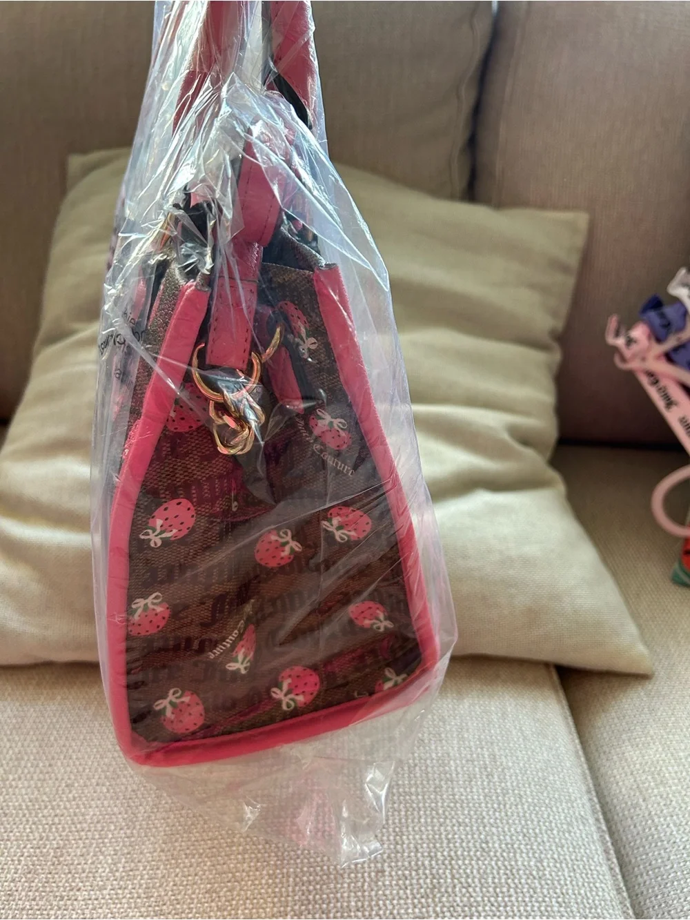 NWT JUICY COUTURE strawberry 🍓 small tote bag.